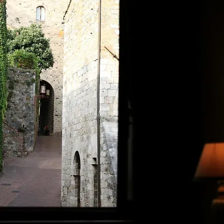 بيت ضيافة La Di Quercecchio